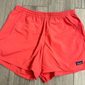 Women’s size small Patagonia baggies